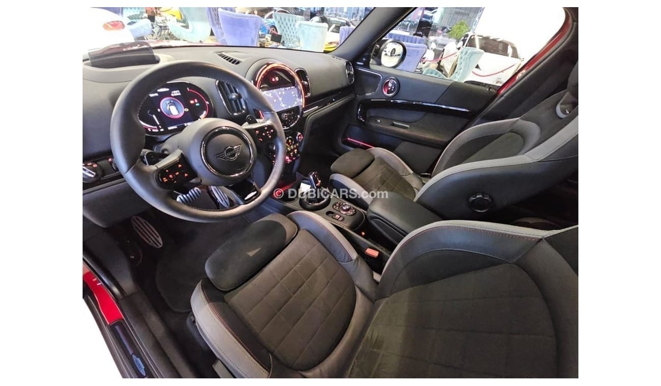 ميني جون كوبر كونتري مان 2023 Mini John Cooper Works/Alcantara Seats/Mint condition