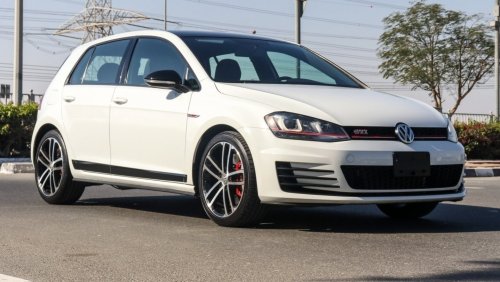 فولكس واجن جولف GTI