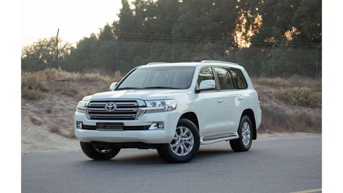 Toyota Land Cruiser AED 2,820/month 2021 | TOYOTA LAND CRUISER EXR 4.0L V6 | GCC | FULL SERVICE HISTORY | T14201