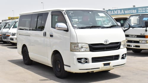 Toyota Hiace Super GL Diesel Right hand A/T