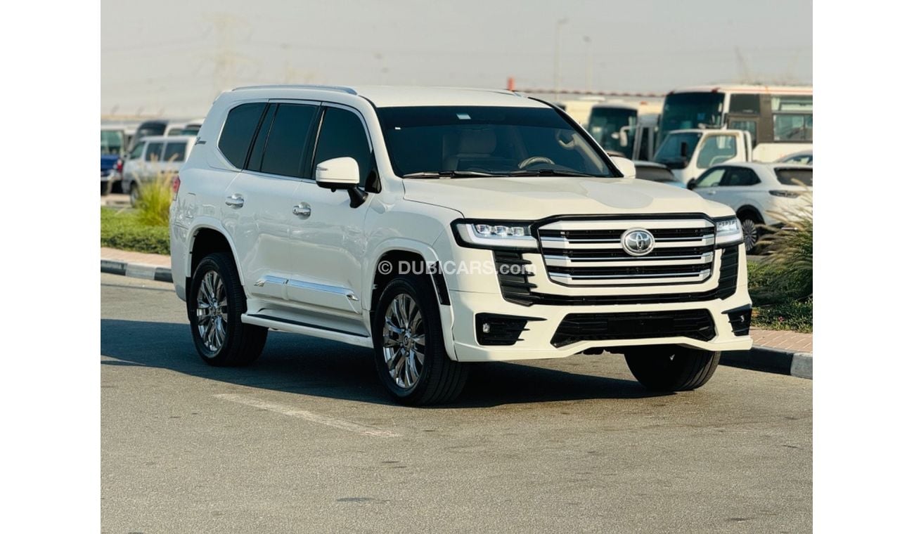 تويوتا لاند كروزر Toyota Land Cruiser 2014 v6 white color