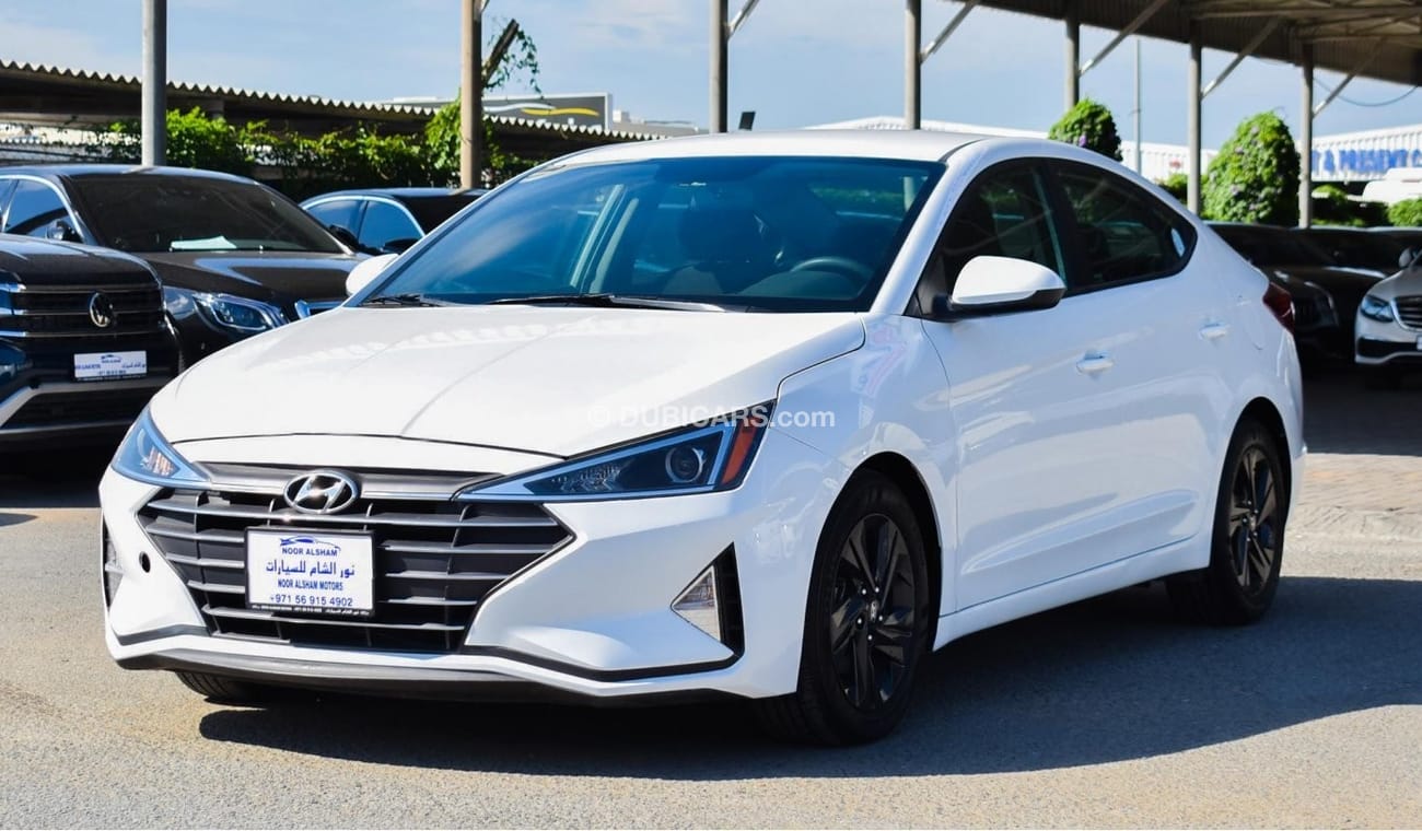 Used Hyundai Elantra SE 2019 for sale in Dubai - 573511