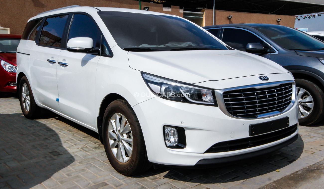 Used Kia Carnival 2016 for sale in Dubai - 86952