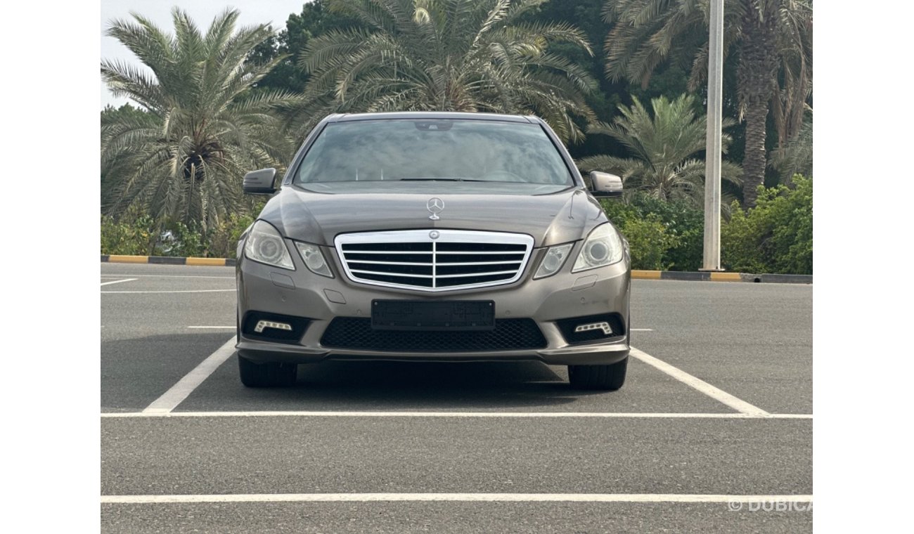 Mercedes-Benz E 250 MODEL 2010 GCC CAR PERFECT CONDITION FULL OPTION PANORAMIC ROOF LEATHER SEATS FULL ELECTRIC CONTROL