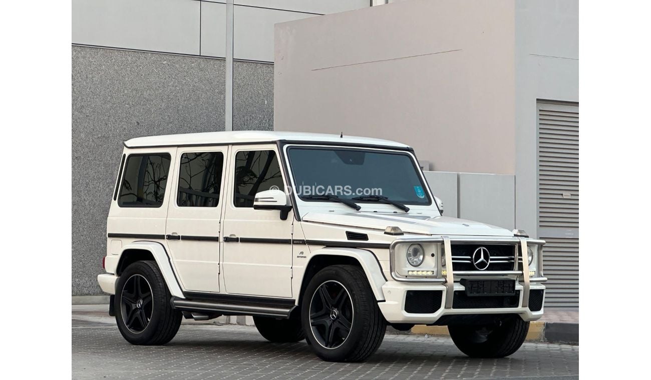 مرسيدس بنز C 63 AMG Edition 507 6.2L MERCEDES G-63 AMG GCC ORGINAL PAINT // 2 KEYS // PERFECT CONDITION