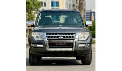 Mitsubishi Pajero GLS Mid 3.5L (189 HP) (5 Seater)