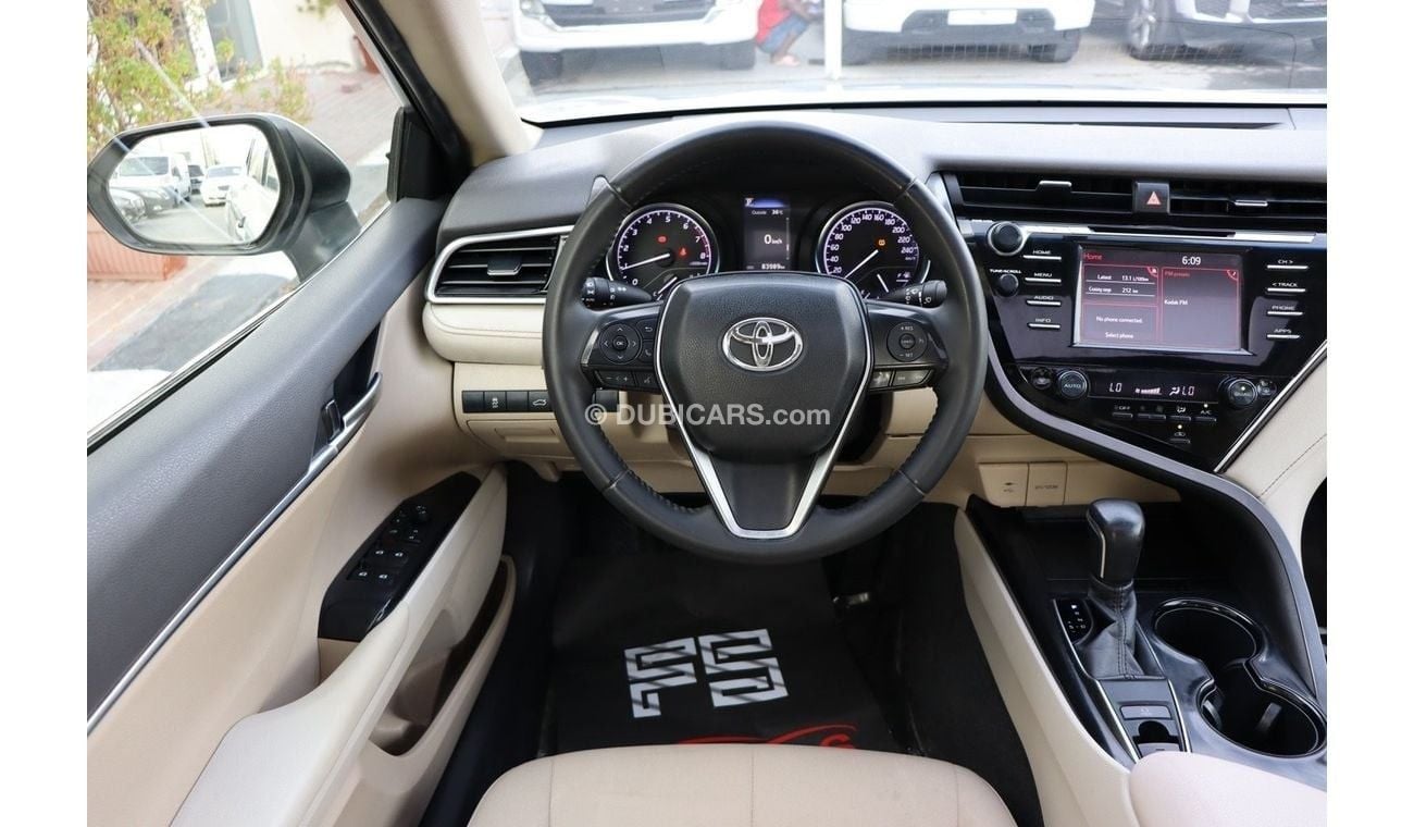 تويوتا كامري SE 2.5L (204 HP) Toyota Camry SE / 2018 / GCC / Original Paint/ Full Service History/ 2018