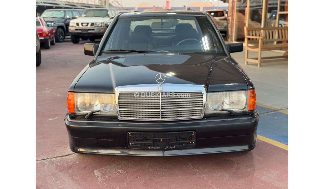 مرسيدس بنز 190 **1986**MERCEDES 190 E