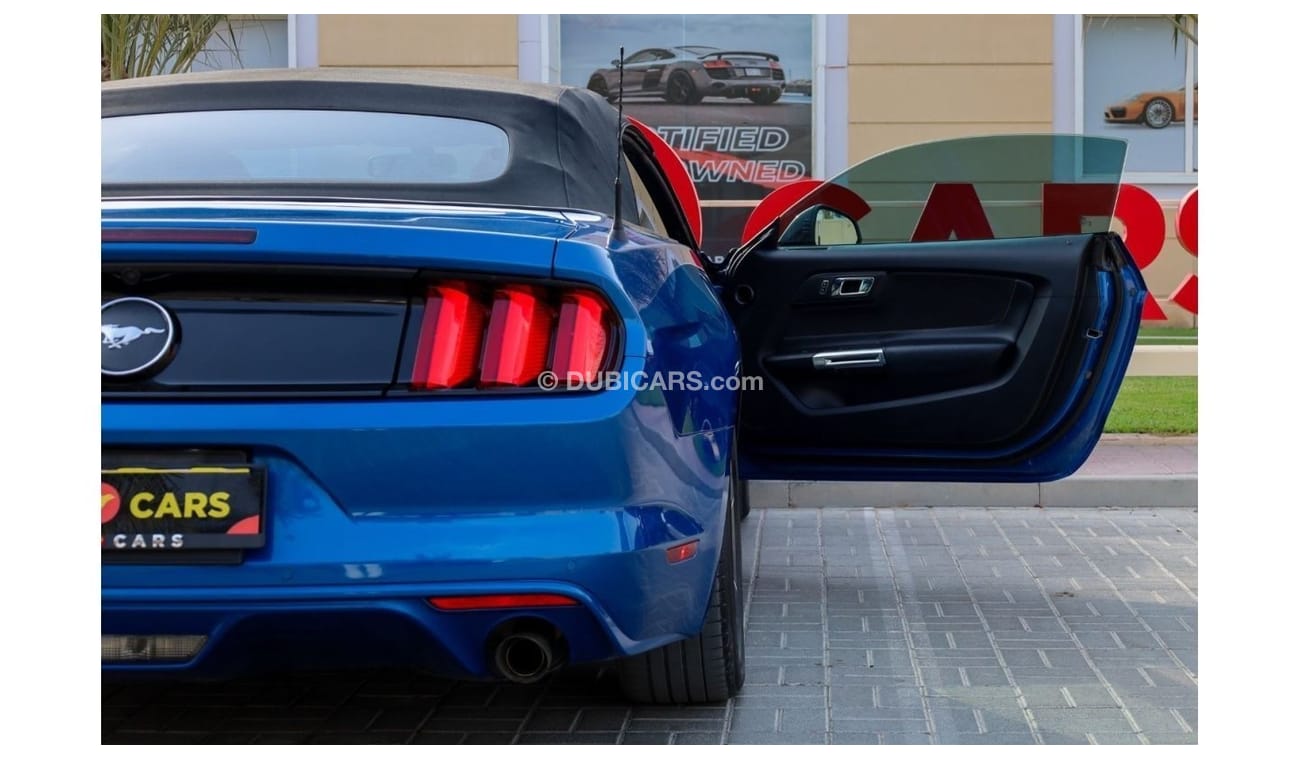 Ford Mustang Std Ford Mustang Convertible 2017 GCC under Warranty with Flexible Down-Payment.