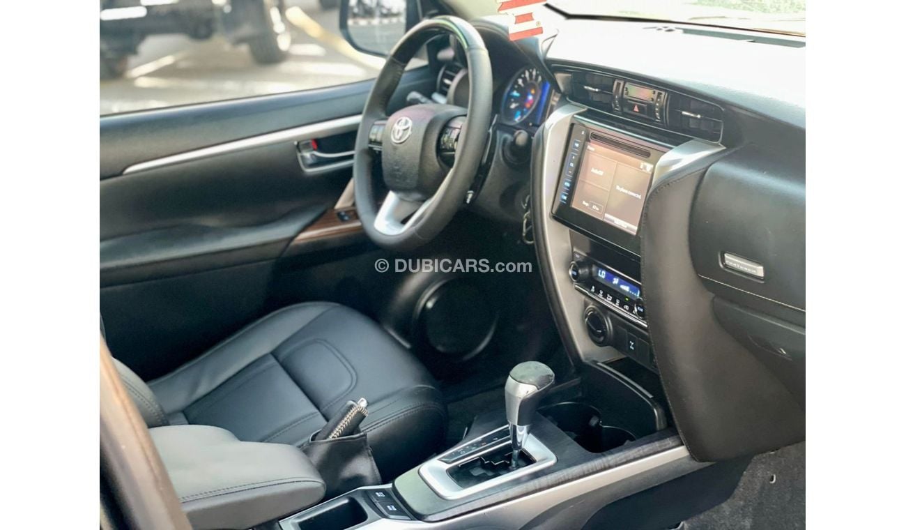 تويوتا فورتونر 2016 Toyota Fortuner GX.R 4.0L V6 - AWD 4x4 - MidOption+ 7 Seater - 74,000 km