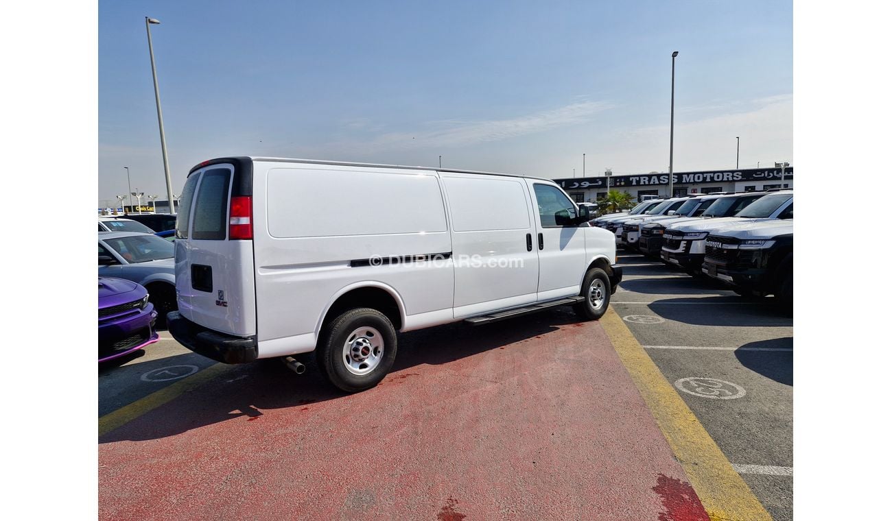 جي أم سي سافانا 2024 GMC SAVANA CARGO VAN 6.6L V8 VVT PETROL 0Km