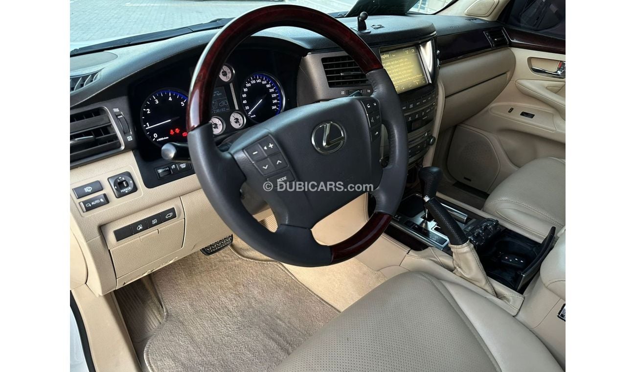 Lexus LX570 لكزس LX570 خليجي 2009