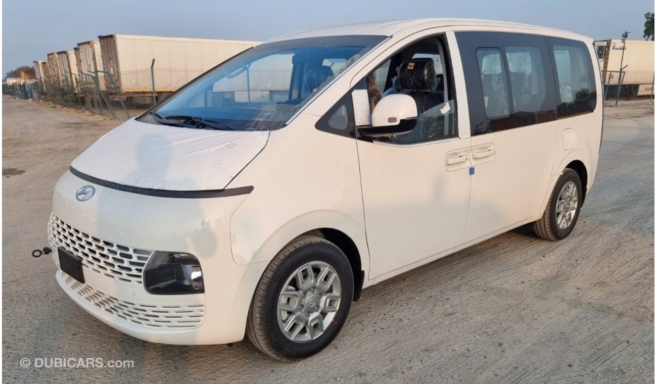 هيونداي ستاريا Comfort 11Seater V6 3.5L 2024YM