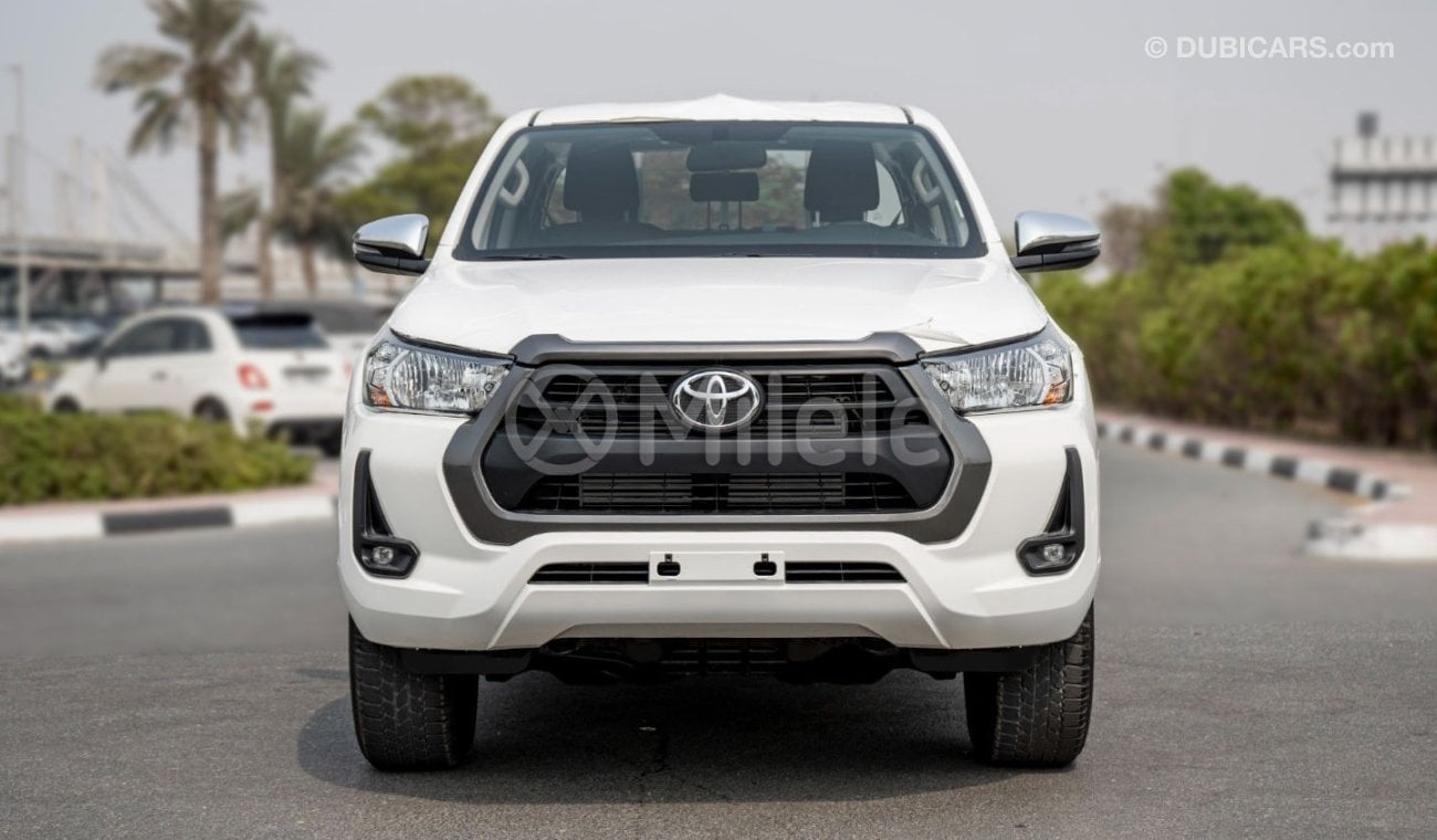 تويوتا هيلوكس DC 2.4L DIESEL 4X4 - WHITE: CRUISE CONTROL, APPLE CARPLAY, ALLOY WHEELS