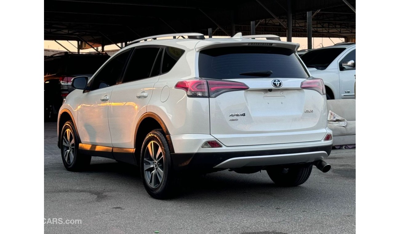 Toyota RAV4 GXR خليجي