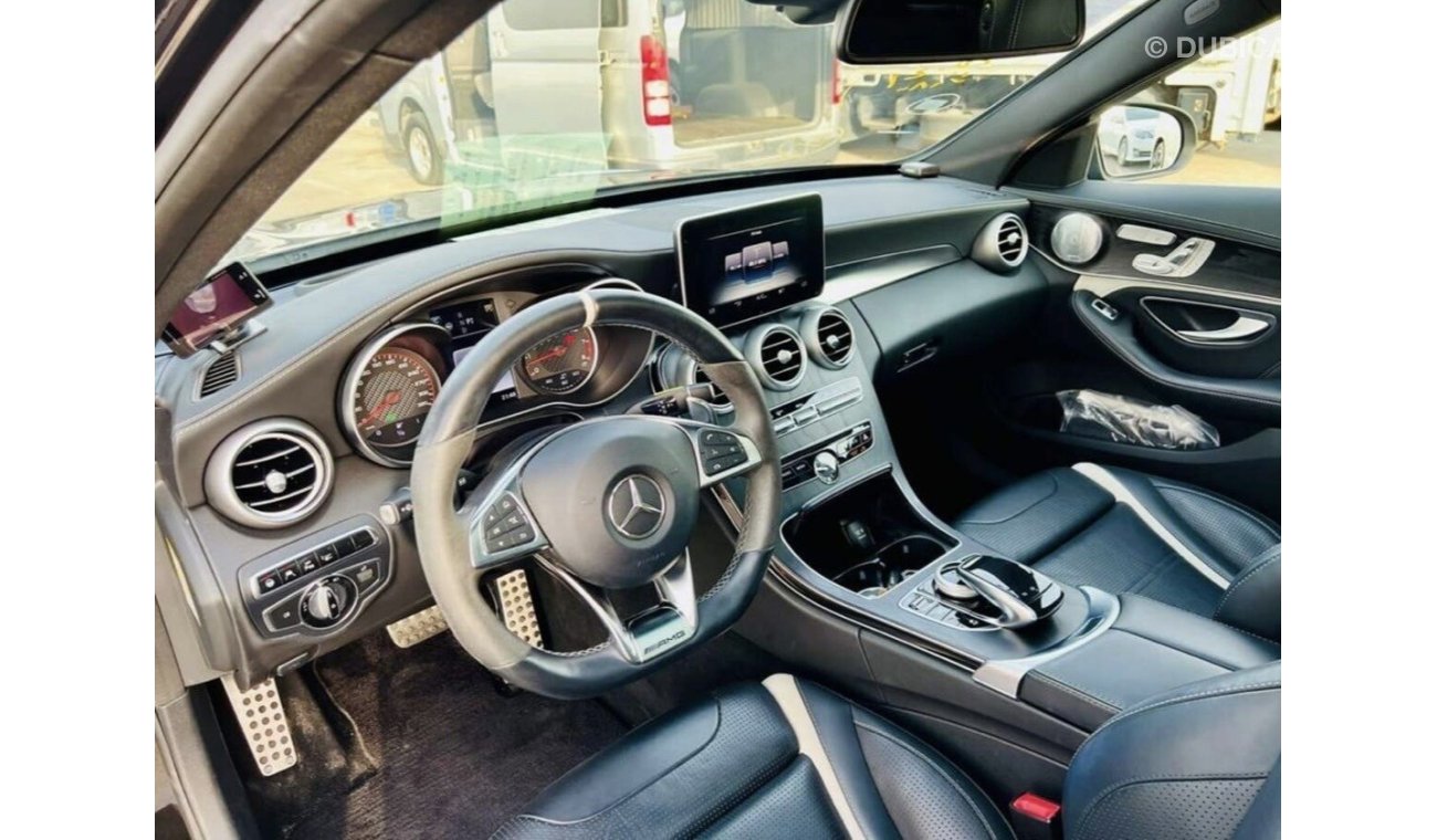 مرسيدس بنز C 63S AMG AMG