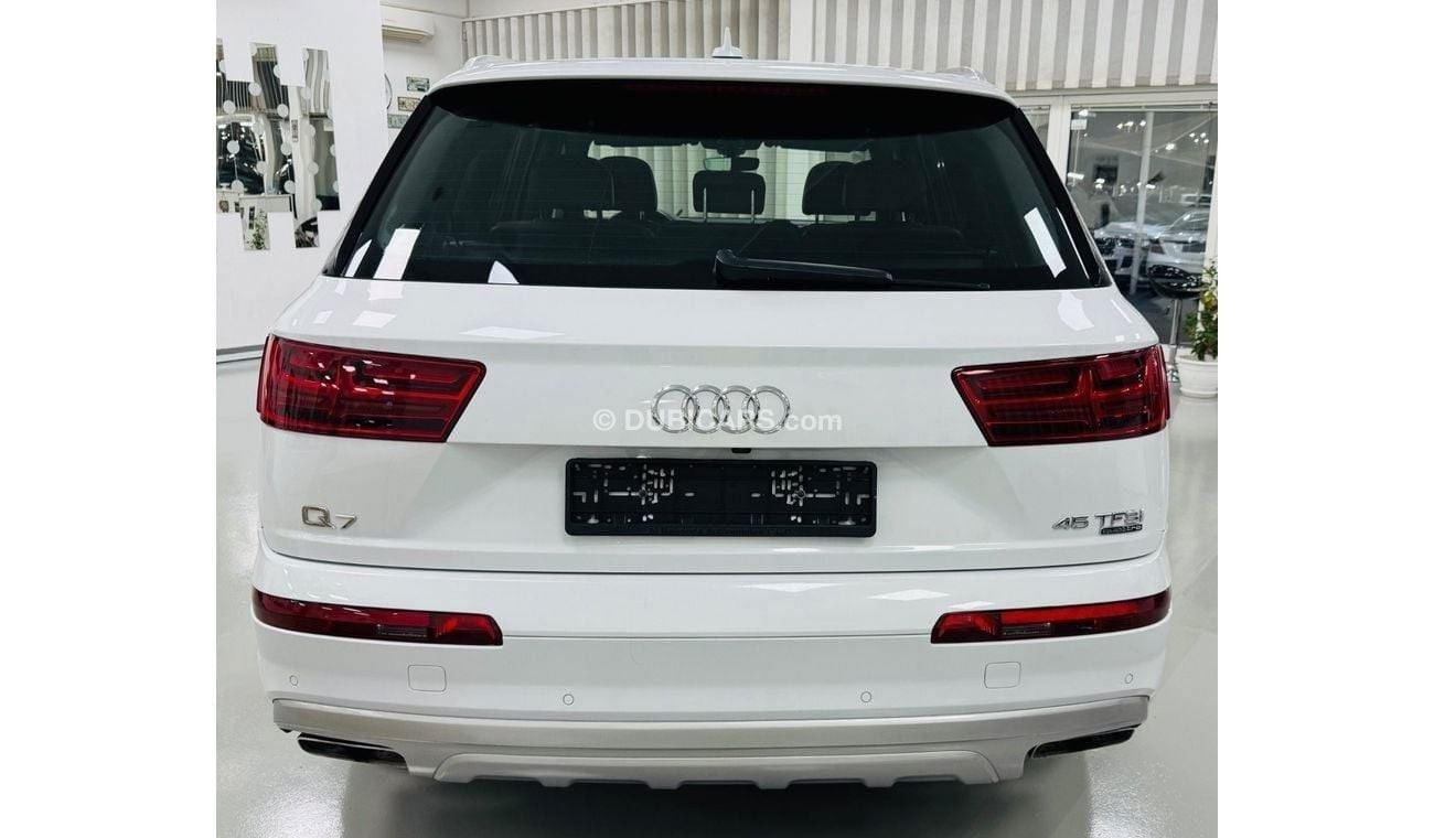 أودي Q7 45 TFSI quattro 3.0L