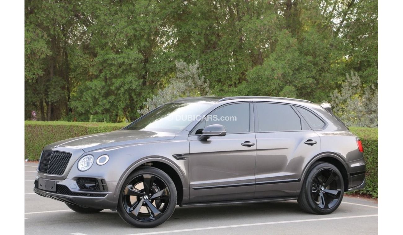 Bentley Bentayga V8 BENTLEY BENTAYGA GCC 2019 SERVICE HISTORY  CARBON FIBER EDITION