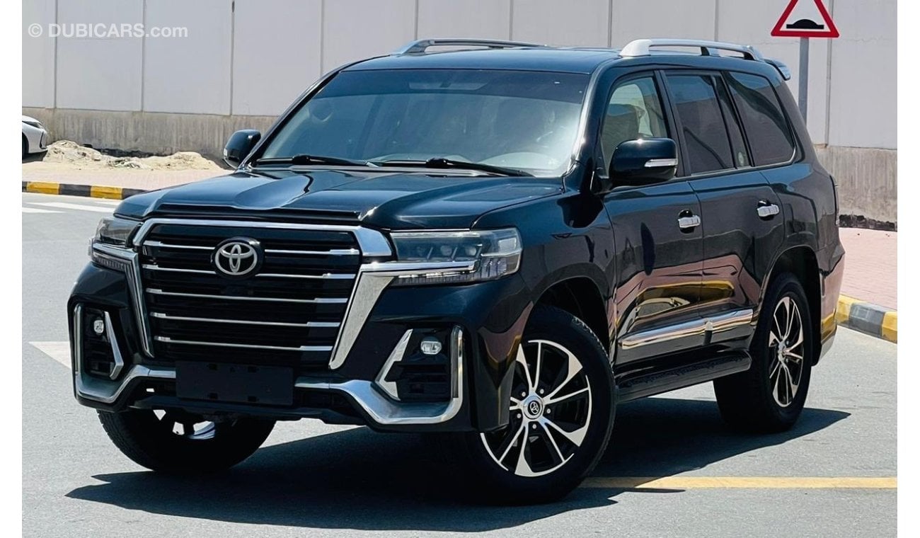 Toyota Land Cruiser 2015 GXR V8 Modified to 2023 Top of The Range