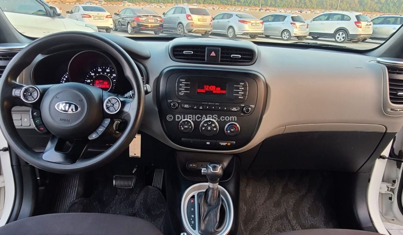 Kia Soul Base 1.6L