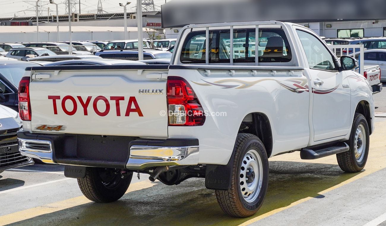 Toyota Hilux 2.7L M/T. 4WD