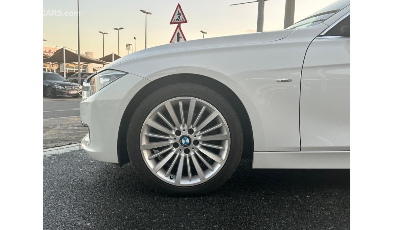 بي أم دبليو 328i BMW 328i _GCC_2015_Excellent Condition _Full option