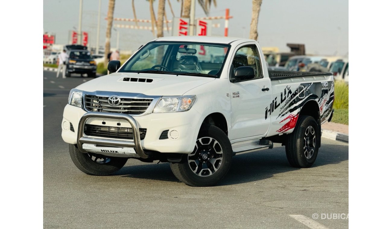 تويوتا هيلوكس Toyota Hilux single cabin