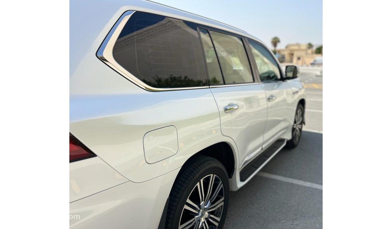 لكزس LX 570 signature super sport