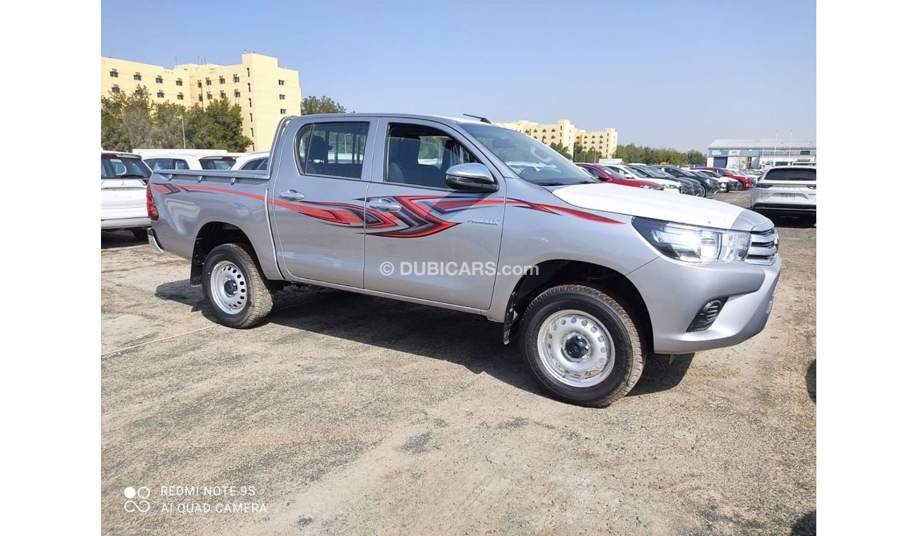 Toyota Hilux TOYOTA HILUX 2.4 MT DOFFLOCK SILVER 2023