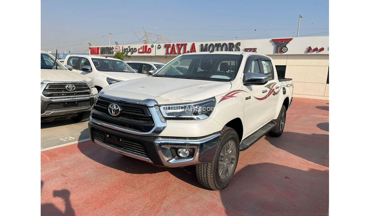 تويوتا هيلوكس TOYOTA HILUX 2.7 AT FULL OPTION WITH PUSH START WHITE YEMEN SPEC 2025