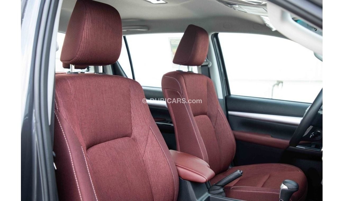 Toyota Hilux 2024 Toyota Hilux 4x4 DC 2.8 SR5 - Grey inside Maroon | Export Only