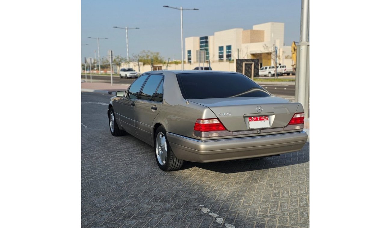 Mercedes-Benz S 500 US SPEC