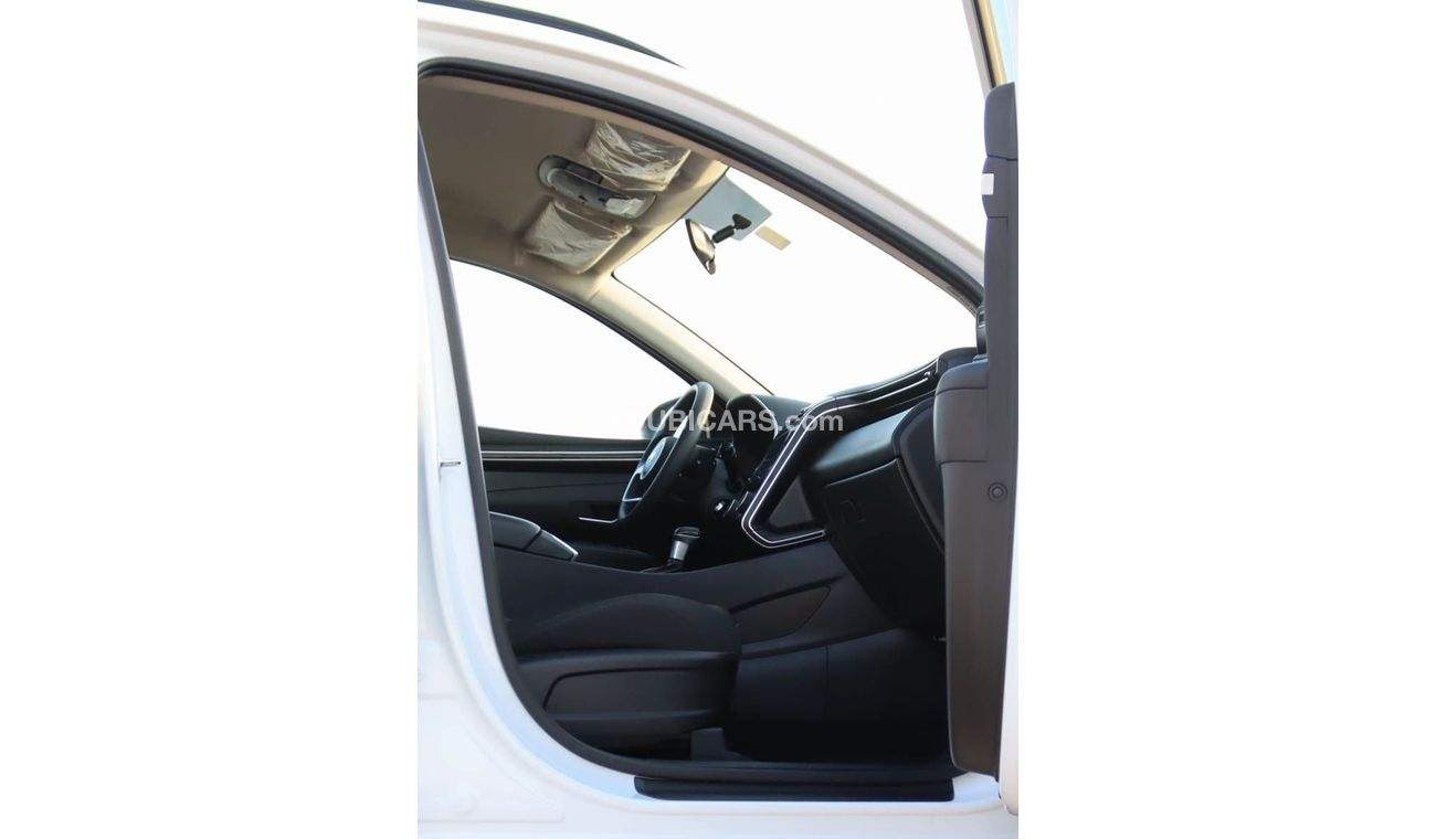 Hyundai Tucson Comfort 2.0L Hyundai Tucson 2.0L 2024 GCC, accident-free, in excellent condition 1708 P.M