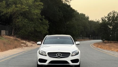 Mercedes-Benz C200 ONLY 1600/- AED MONTHLY INSTALLMENT WITH ZERO DOWN PAYMENT