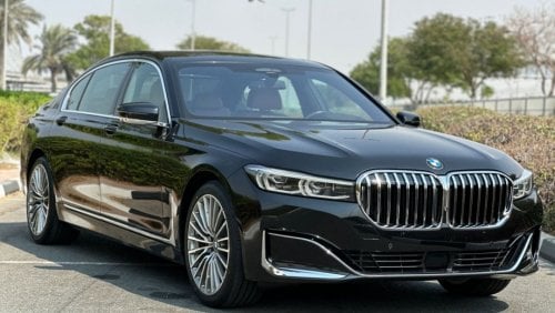 BMW 730Li Luxury BMW 730 Li M Package / Under Warranty from AGMC / GCC / 2021 / 335 Hp / 2 Keys / 3,480 AED Mo