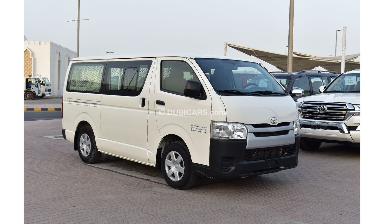 Used TOYOTA HIACE 2015 (6 SEATER)(HALF PASSENGER HALF CARGO) 2015 for ...