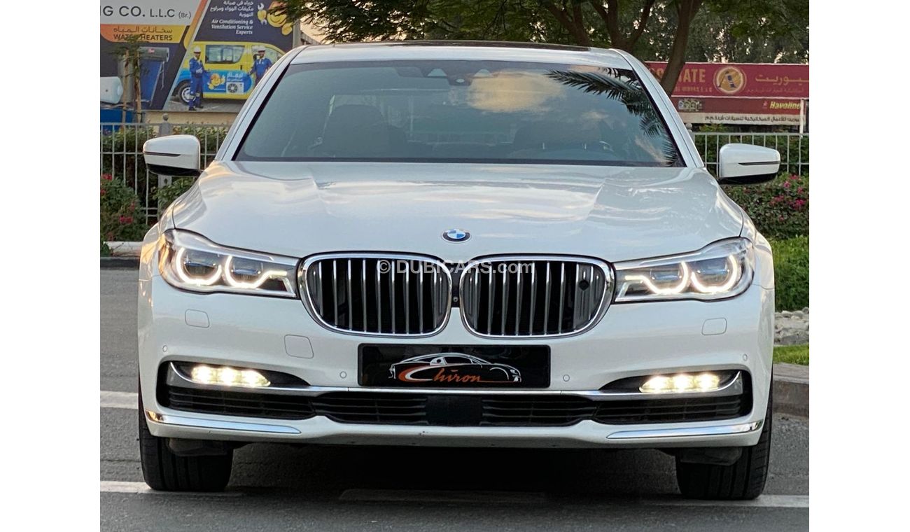 بي أم دبليو 750Li Luxury M Sport Package 4.4L full service history original package