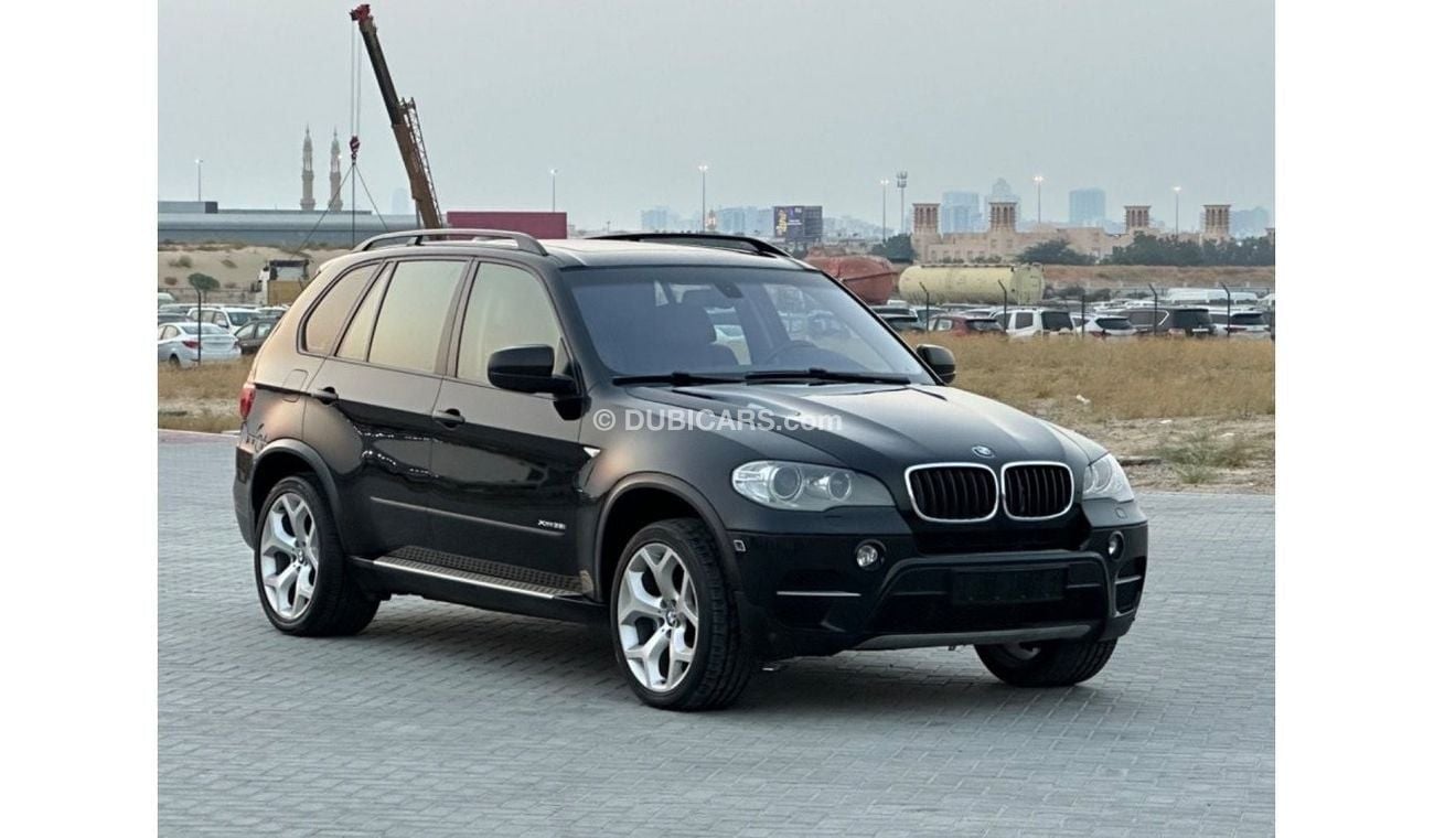 BMW X5 xDrive 35i MODEL 2012 GCC CAR  PERFECT CONDITION FULL OPTION PANORAMIC ROOF LEATHER SEATS FULL ELECT