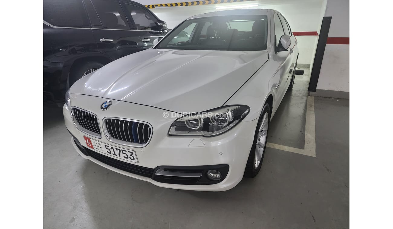 BMW 520i