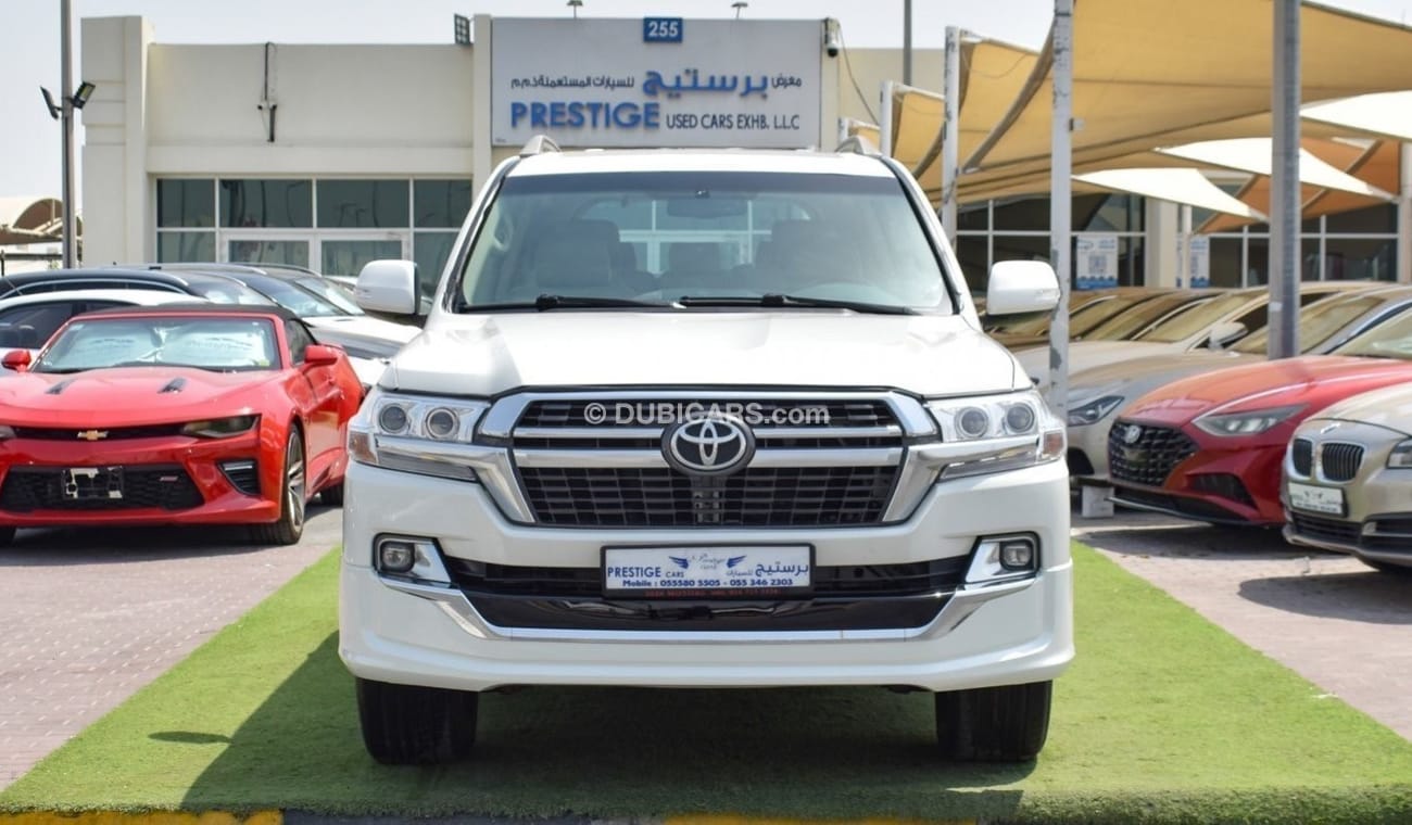 Toyota Land Cruiser GXR V6