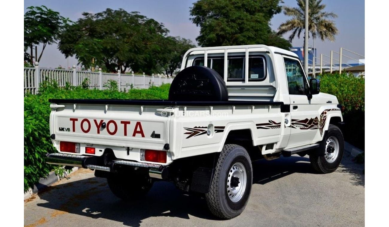 Toyota Land Cruiser Pick Up 2025 TOYOTA LAND CRUISER 79 SINGLE CAB PICKUP DLX V6 4.0L PETROL 4WD AT