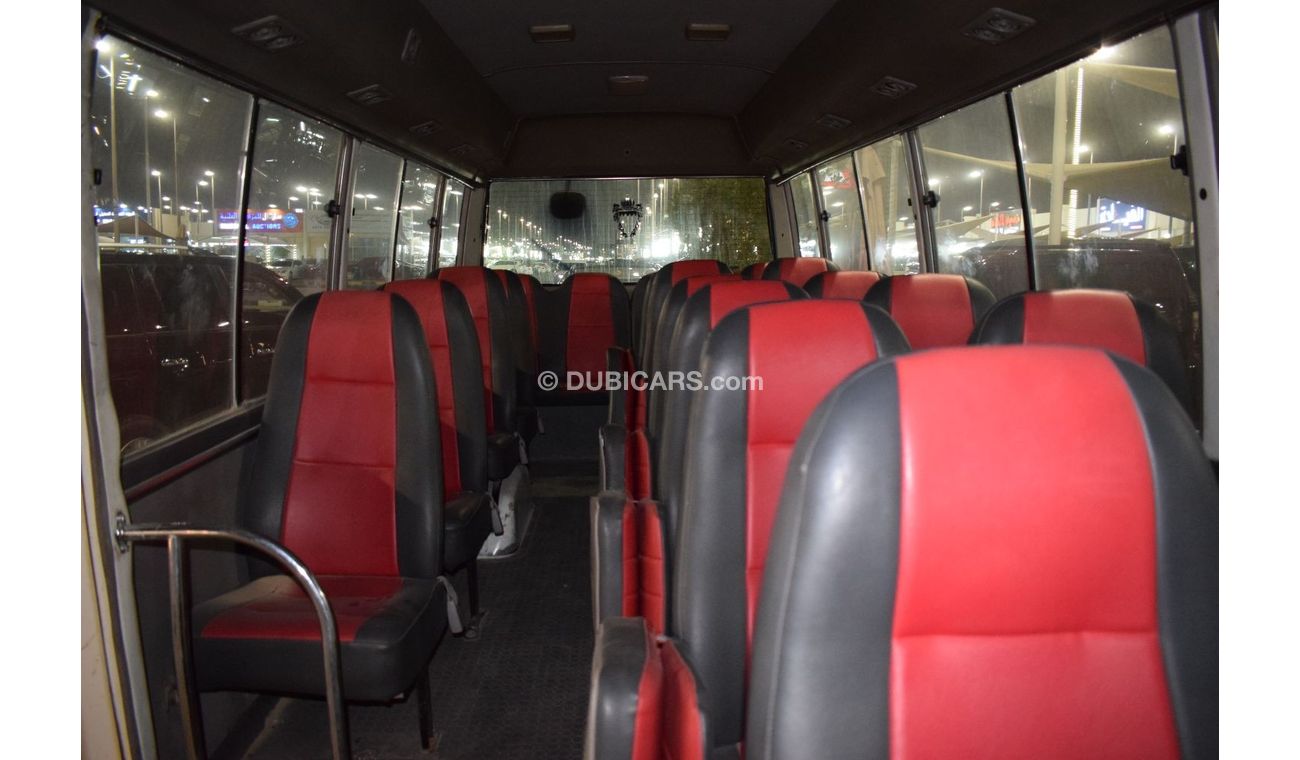 Toyota Coaster Toyota Coaster 30 seater bus Diesel, Model:2009. Excellent condition