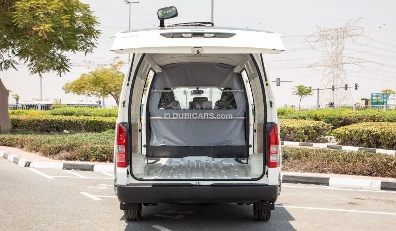 Toyota Hiace High Roof Van-Cargo.2.7L. 3years Warranty. GCC. Local Registration + 5%