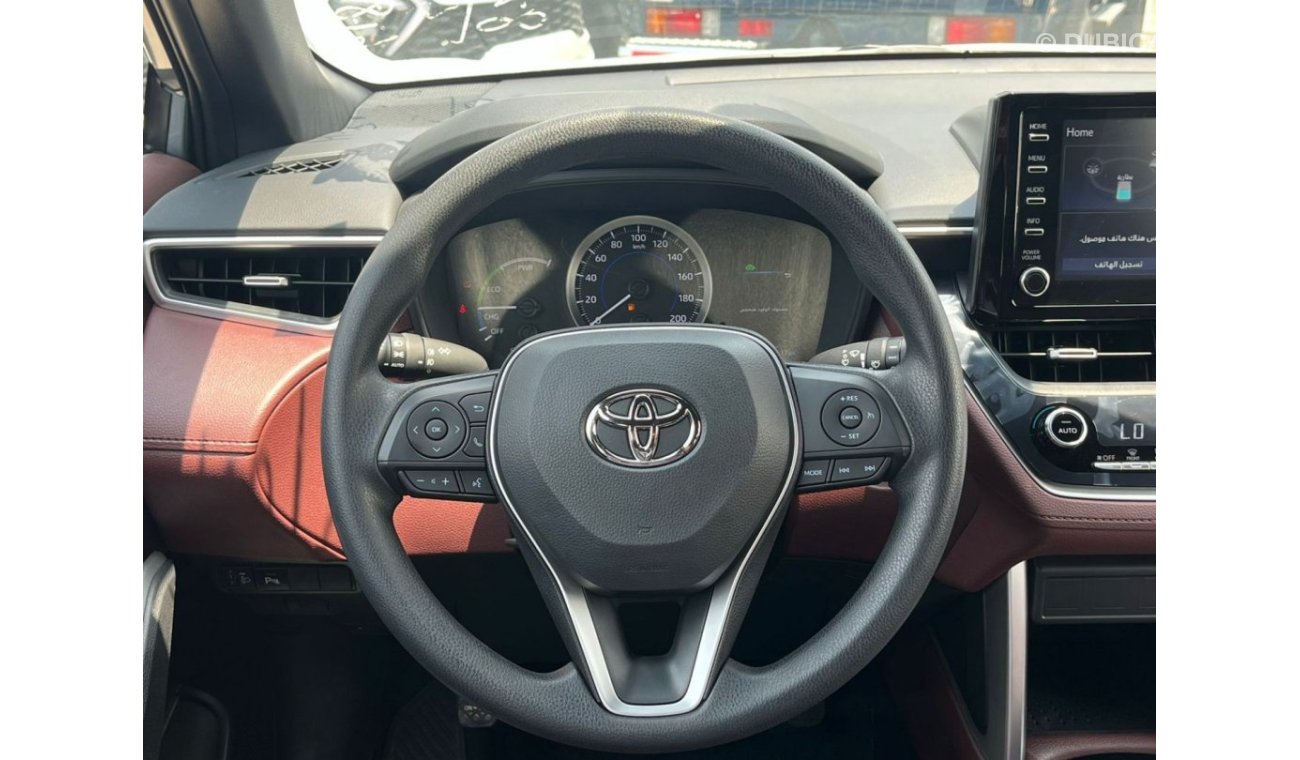 تويوتا كورولا كروس COROLLA CROSS XLE