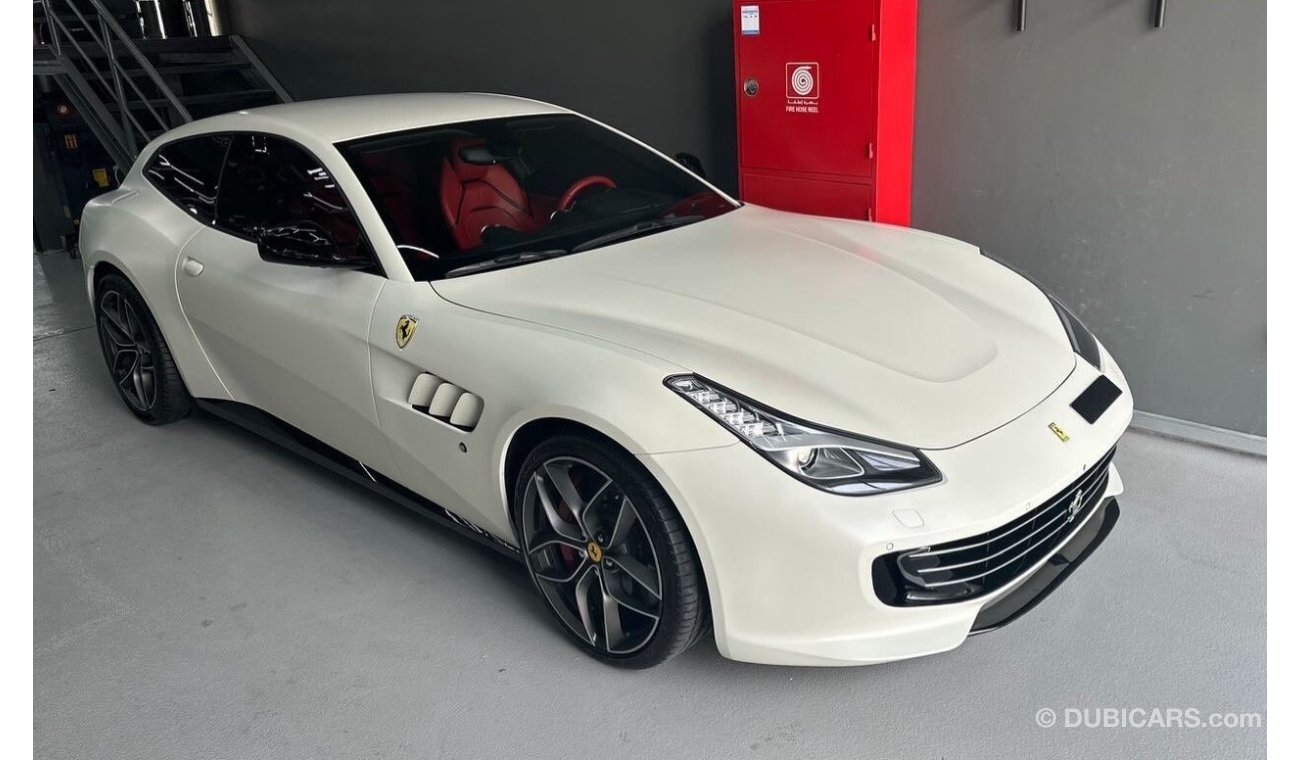 Ferrari GTC4Lusso T 3.9L V8 600hp