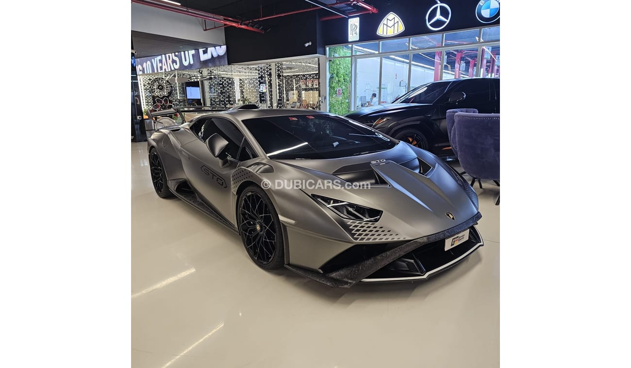 لامبورغيني هوراكان 2022 Lamborghini Huracán STO / GCC /Forged Carbon Fiber Edition/arranty till 2027Under Agency W