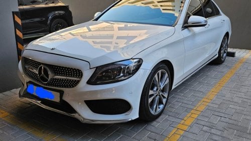 مرسيدس بنز C 300 Luxury 2.0L