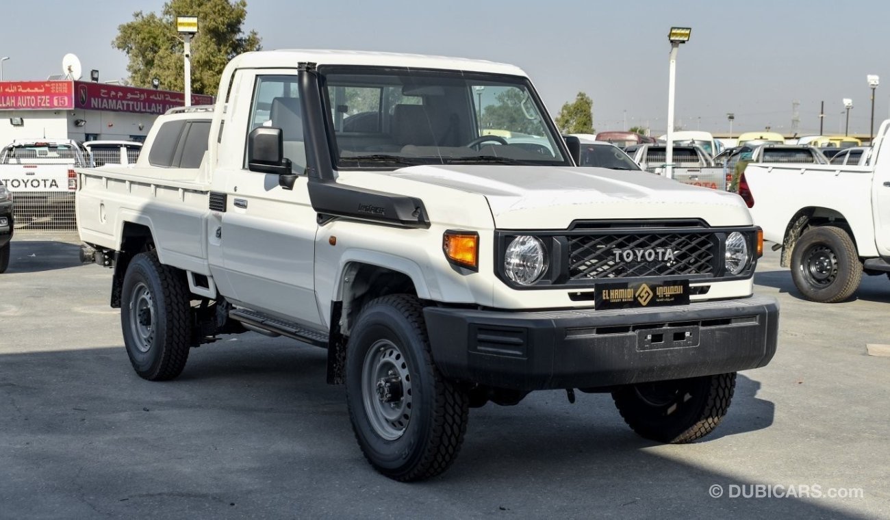 Toyota Land Cruiser Pick Up TOYOTA LC PICK UP 79 SC DIESEL 2.8L A/T, MY24 2.8L Basic-A/T Diesel