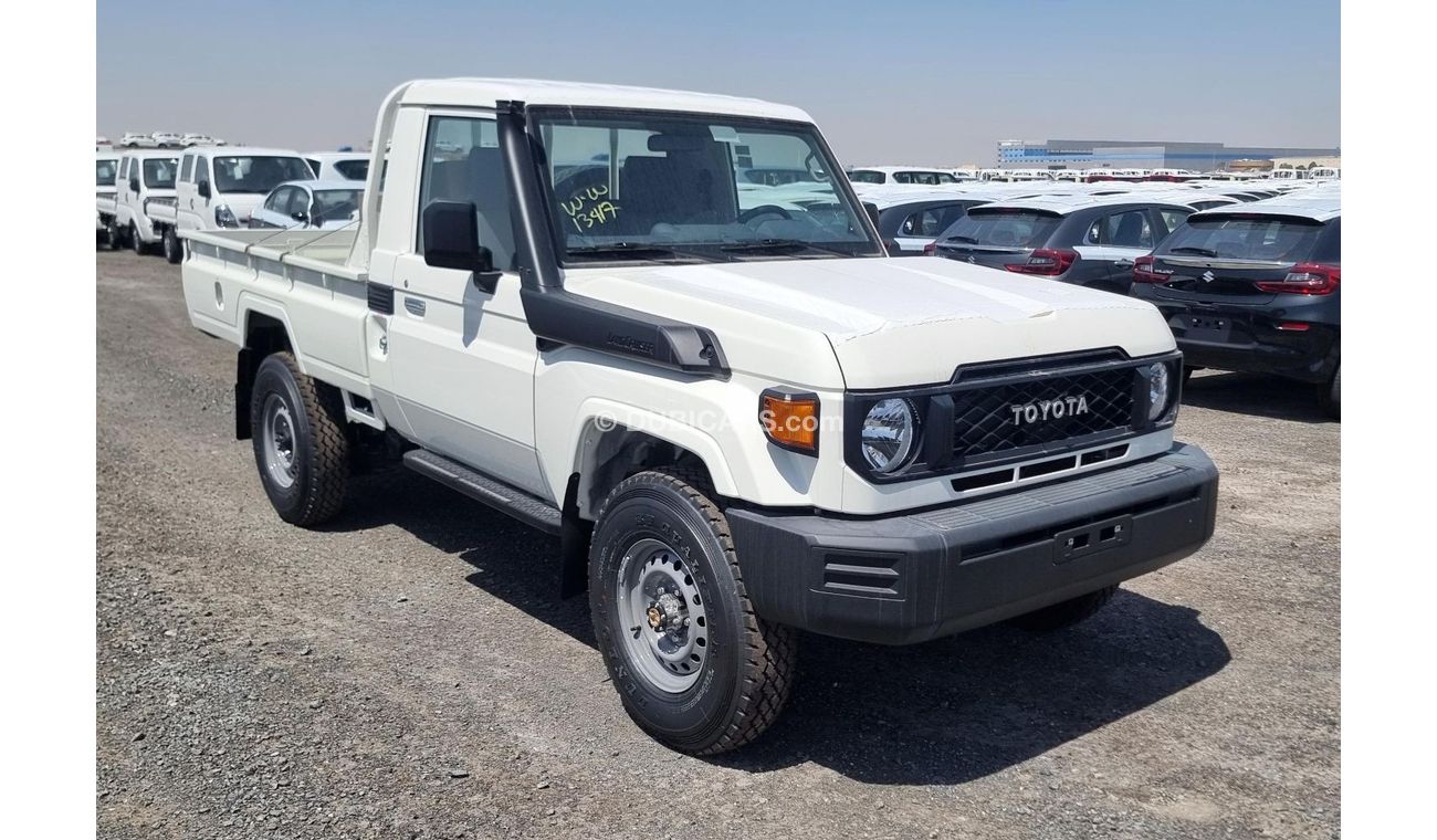 تويوتا لاند كروزر بيك آب 2024 Toyota Land Cruiser LC79 SC Single-Cabin with Diff-Lock 4.2L 6-Cyl Diesel M/T 4x4 Export Only