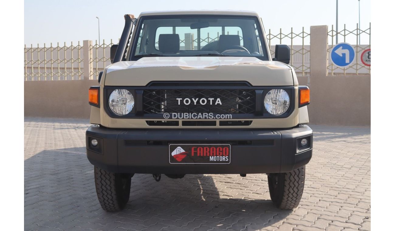 تويوتا لاند كروزر 2024 LAND CRUISER GRJ79 4.0 V6 S-CAB AUTOMATIC DIFF LOCK  **EXPORT ONLY**التصدير فقط خارج الخليج**